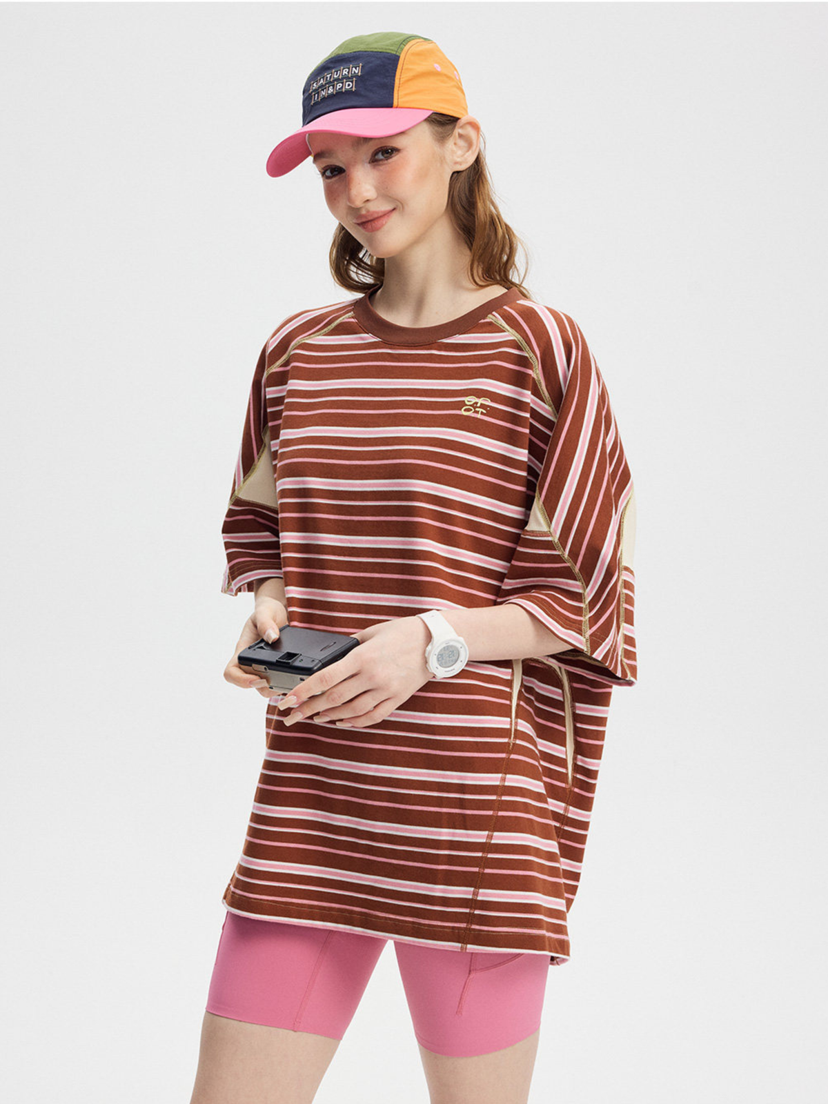 Boost – Damen-T-Shirt mit Kontraststreifen und kurzen Ärmeln