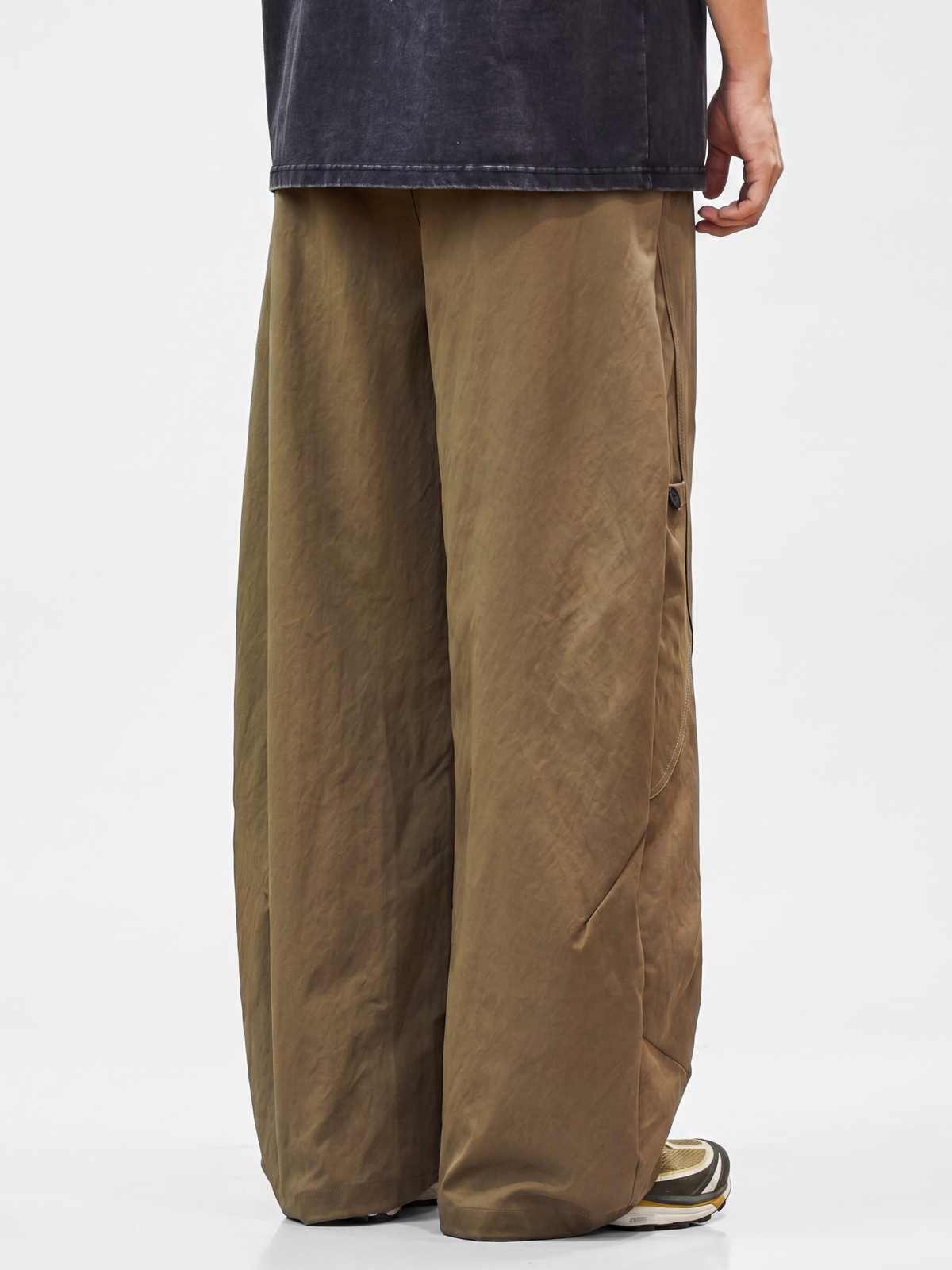 OwlWing – Robuste Herren-Cargohose mit weitem Bein und geschwungenem Schnitt