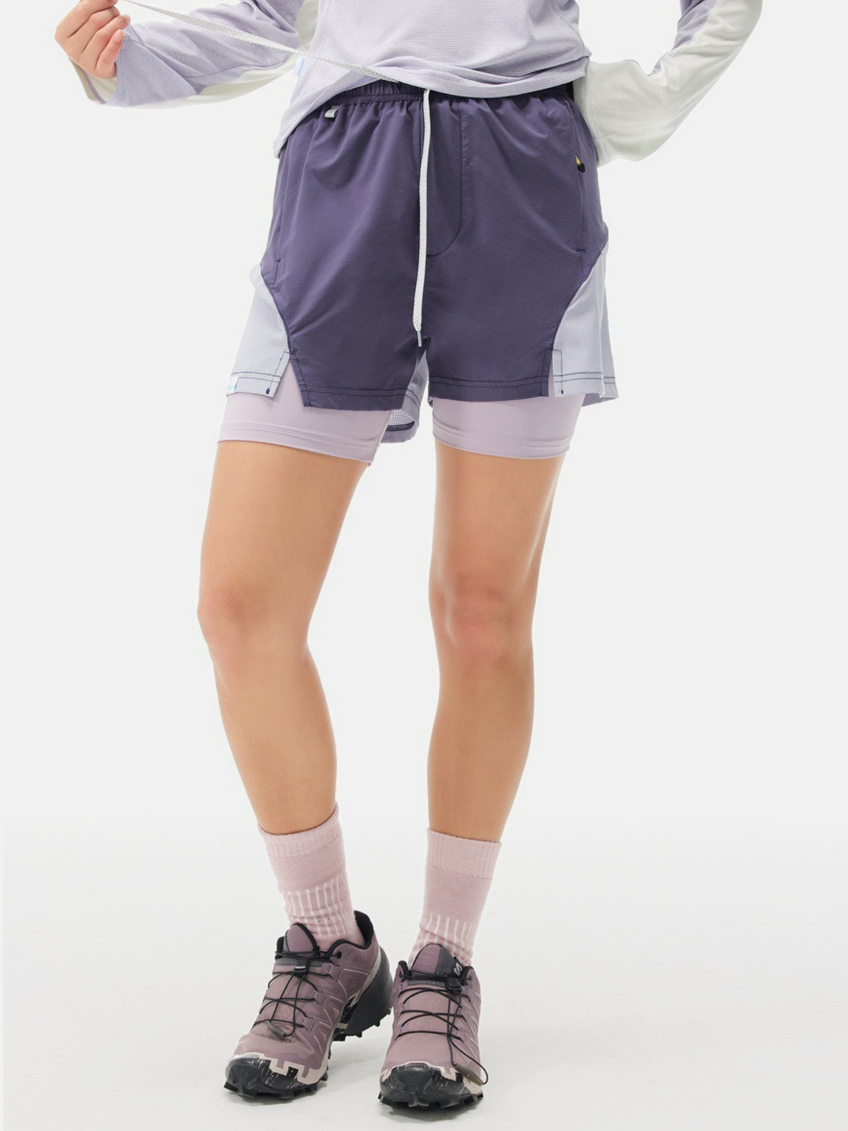 AlpGear – Schnelltrocknende 2-in-1-Athletikshorts mit Wetterschutz