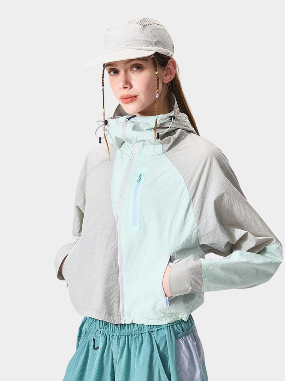 FrostFold - Kurz geschnittene UPF50+ Sonnen-Schutzjacke mit Kapuze für Damen