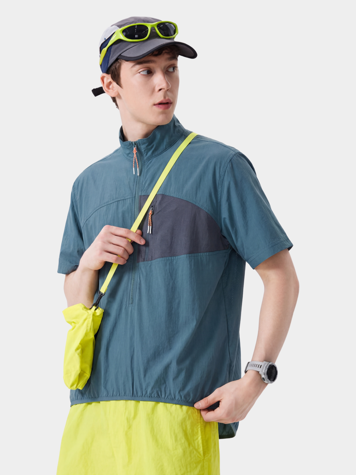IronRidge – Leichtes UPF50+ Funktionsshirt mit Stehkragen, kurzem Reißverschluss und schnelltrocknendem Material