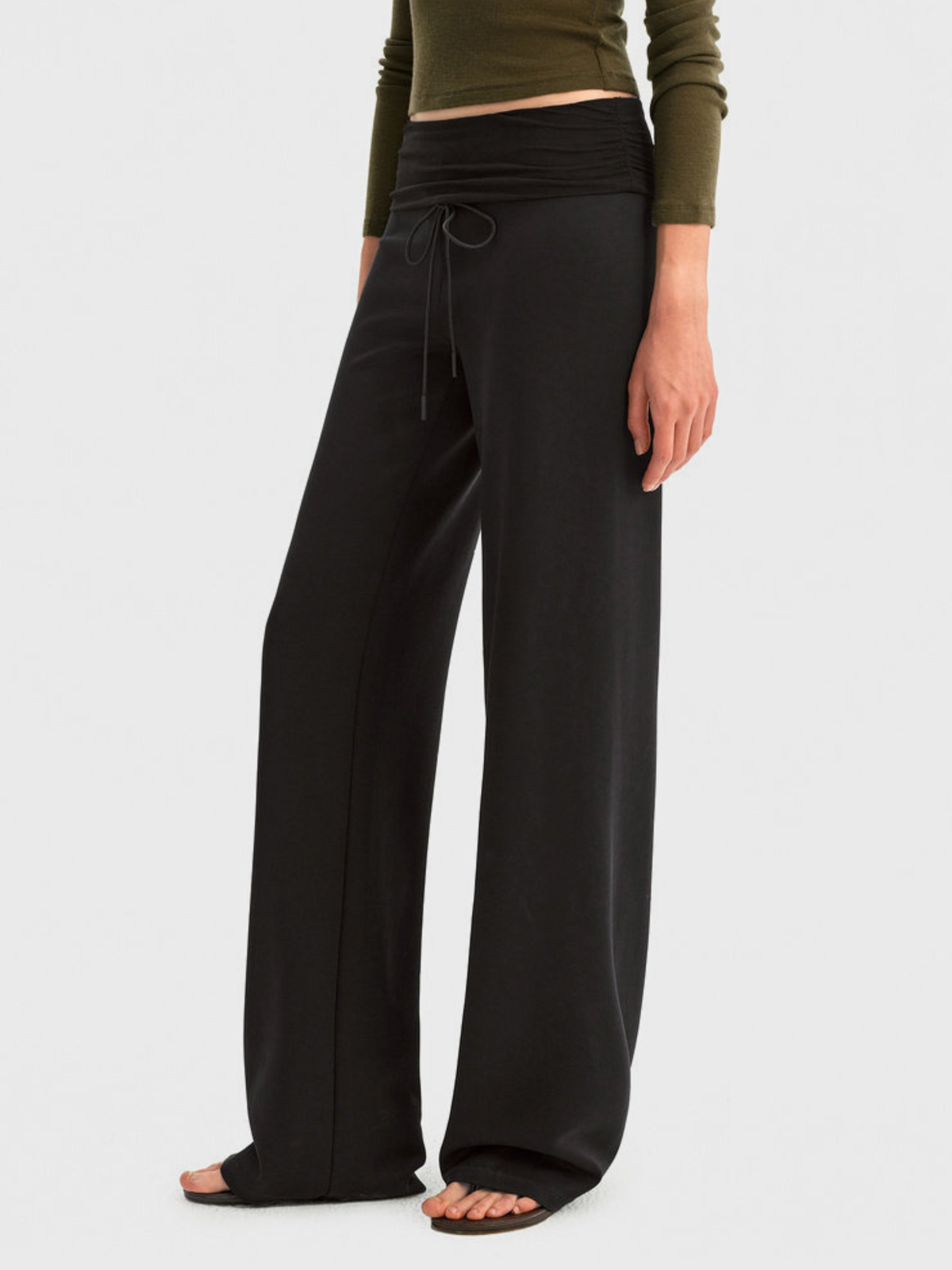 BareFeel – Weiche, elastische Damen-Komforthose mit drapiertem Schnitt