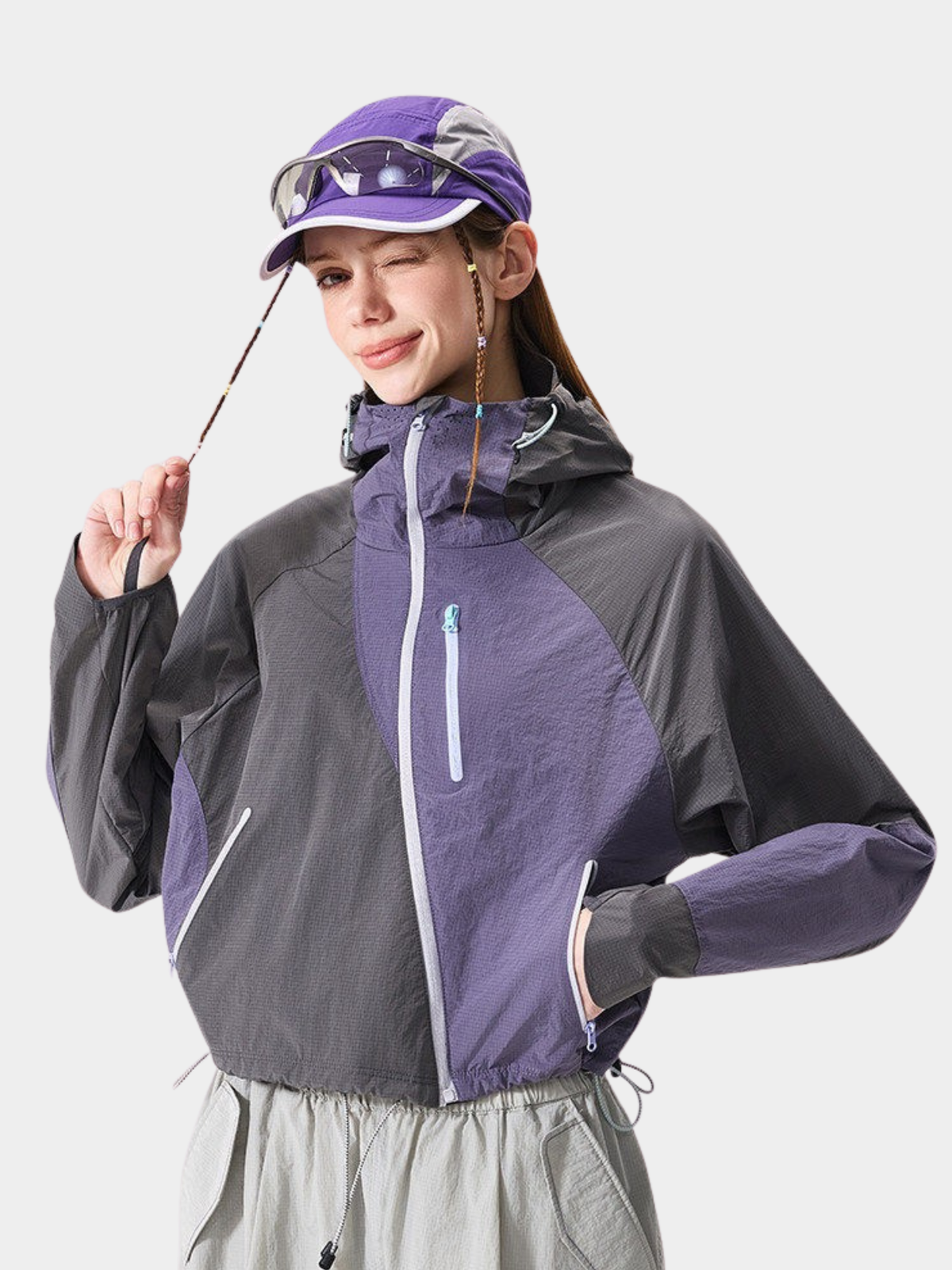 FrostFold - Kurz geschnittene UPF50+ Sonnen-Schutzjacke mit Kapuze für Damen