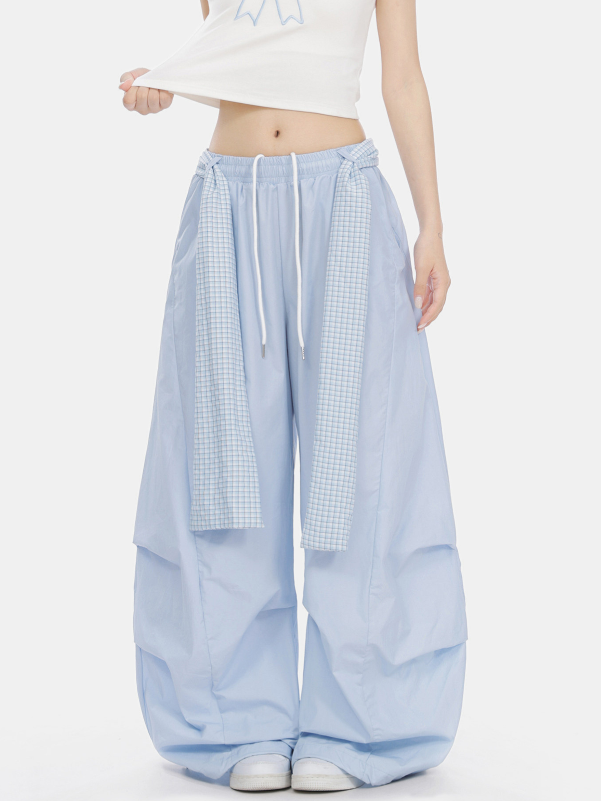 SoftEarth - Damen-Hose mit geradem Bein, Karoeinsatz und Gürtel