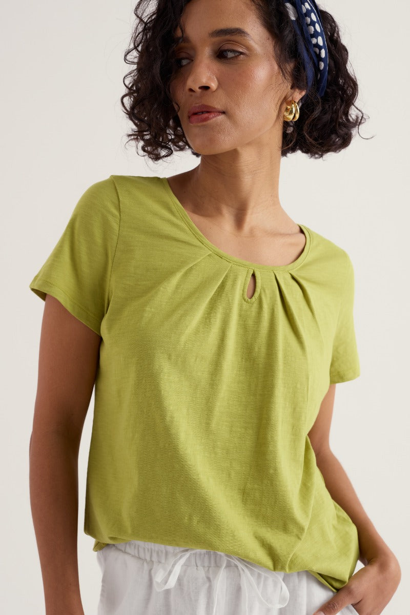 Appletree T-Shirt mit Schlüsselloch-Ausschnitt