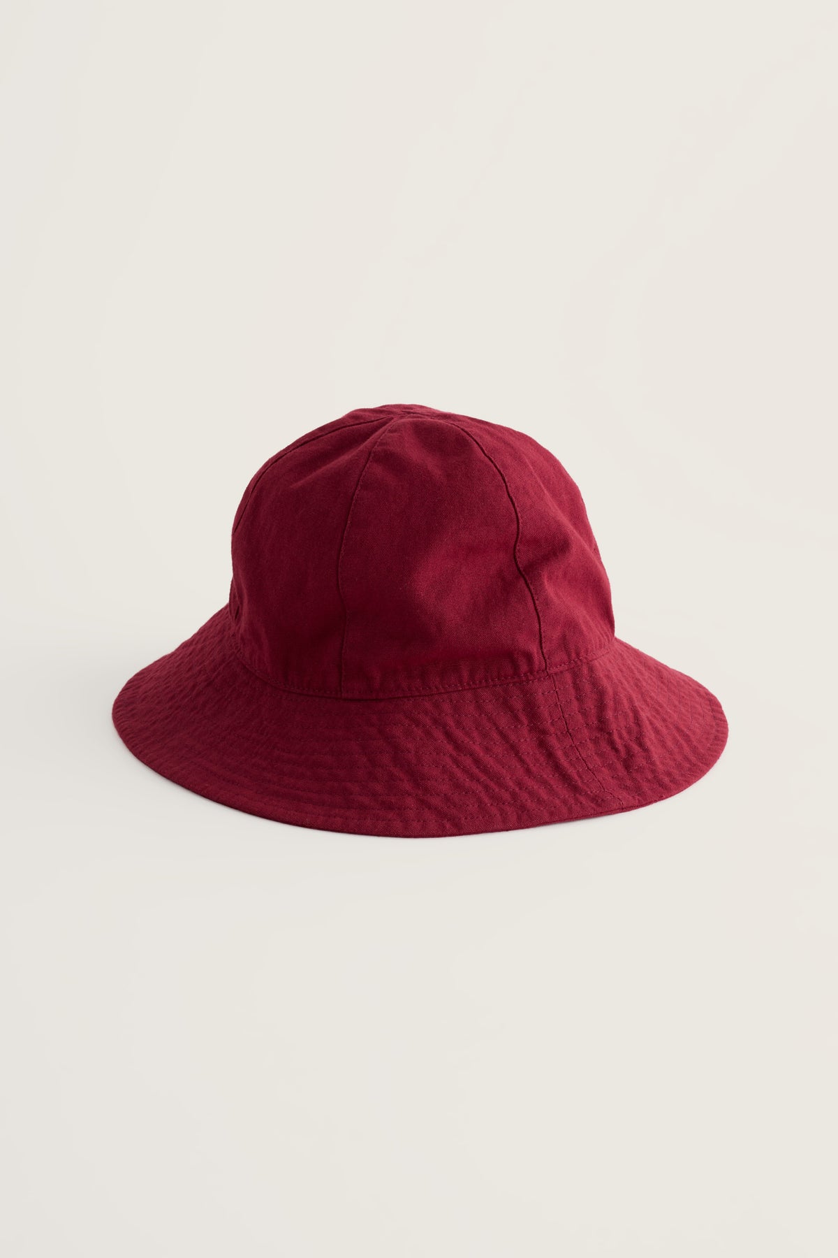 Celia Sonnenhut aus recycelter Baumwolle