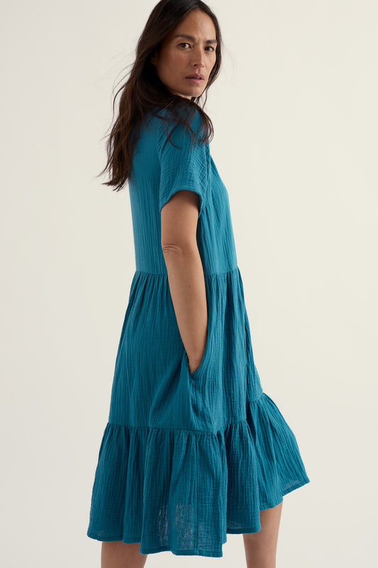 Doppelgewebe-Kleid mit Kieselstein-Struktur