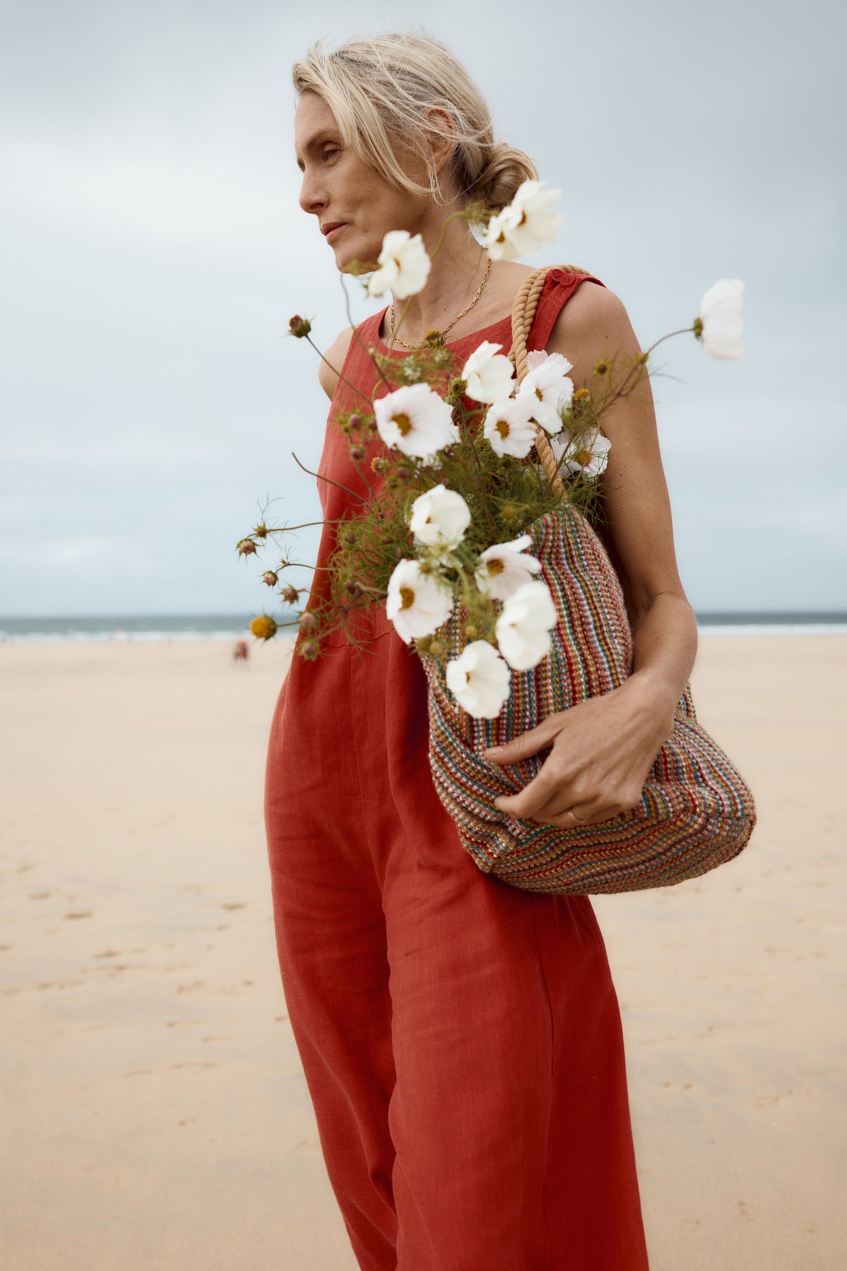 Salt Air Jumpsuit mit weitem Bein aus Leinen