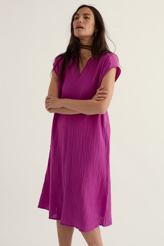 Kleid mit Sand-Muster aus GOTS-zertifizierter Bio-Baumwolle