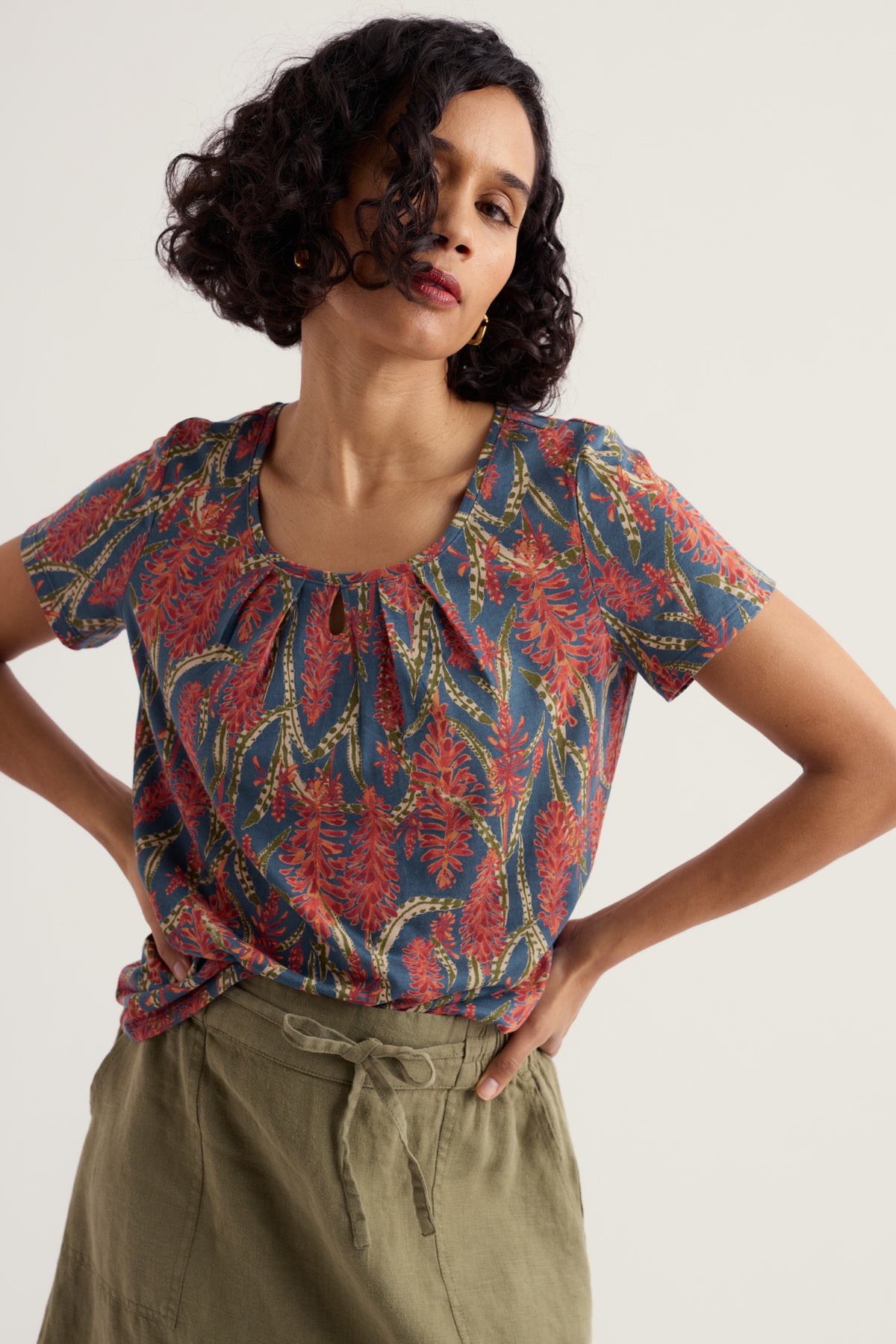 Appletree T-Shirt mit Schlüsselloch-Ausschnitt