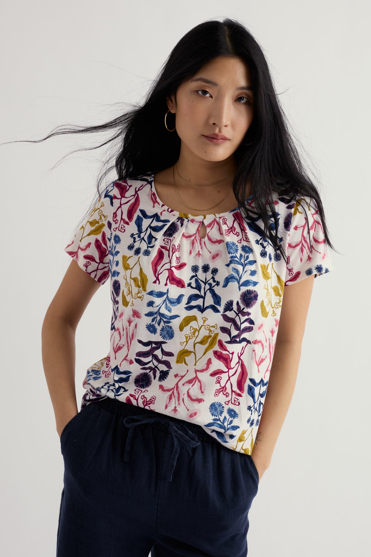 Appletree T-Shirt mit Schlüsselloch-Ausschnitt