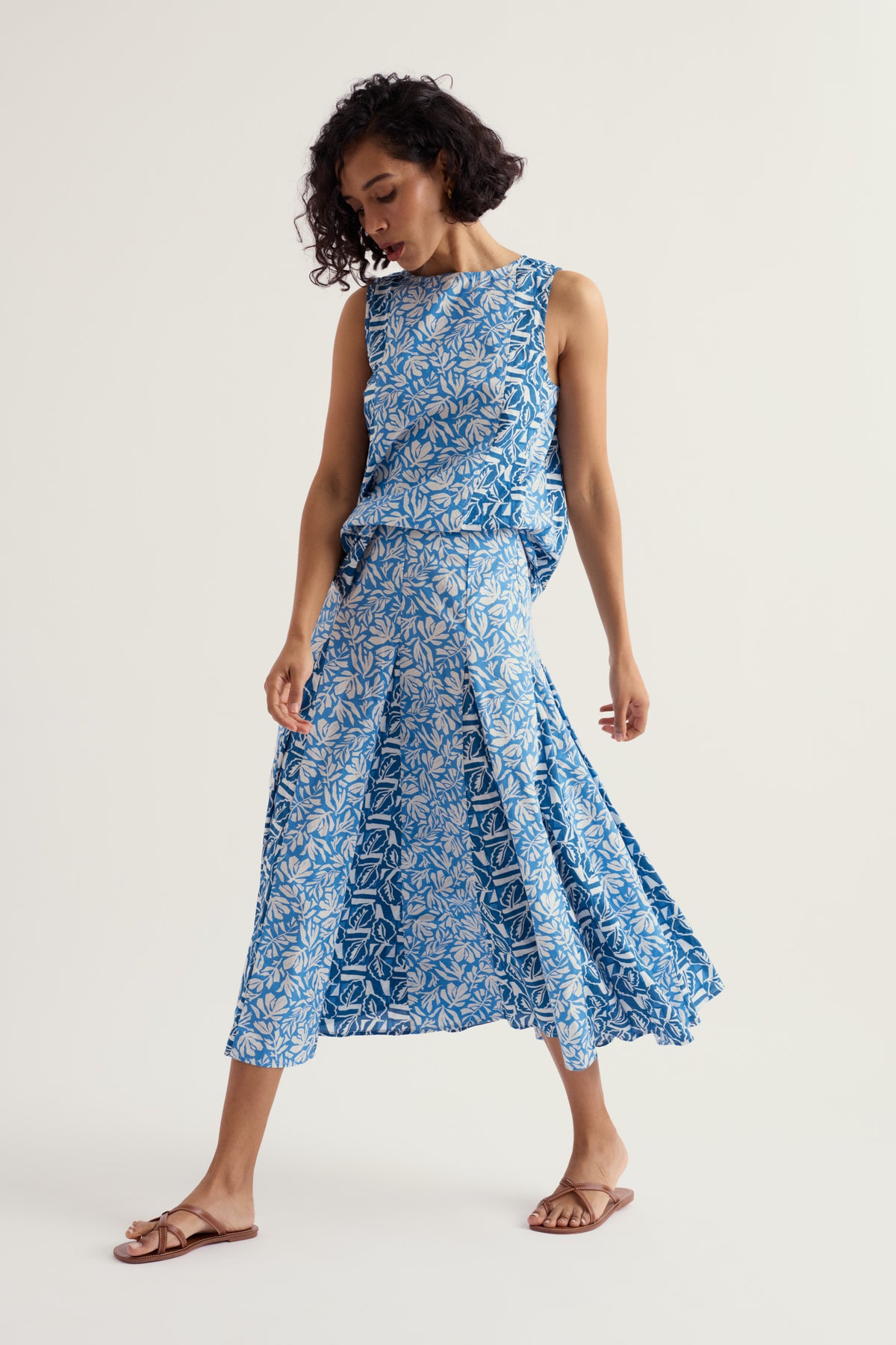 Circular Chamomile Skirt