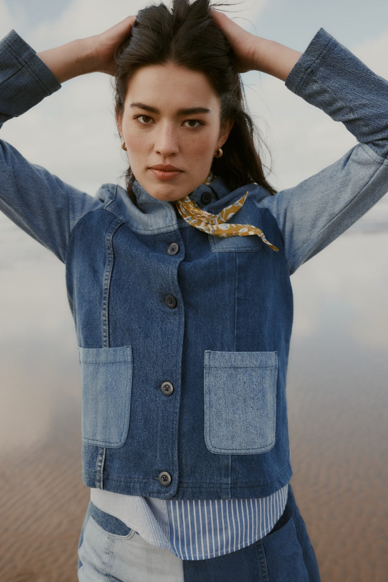 Beyond Retro Reading Rocks Jacket